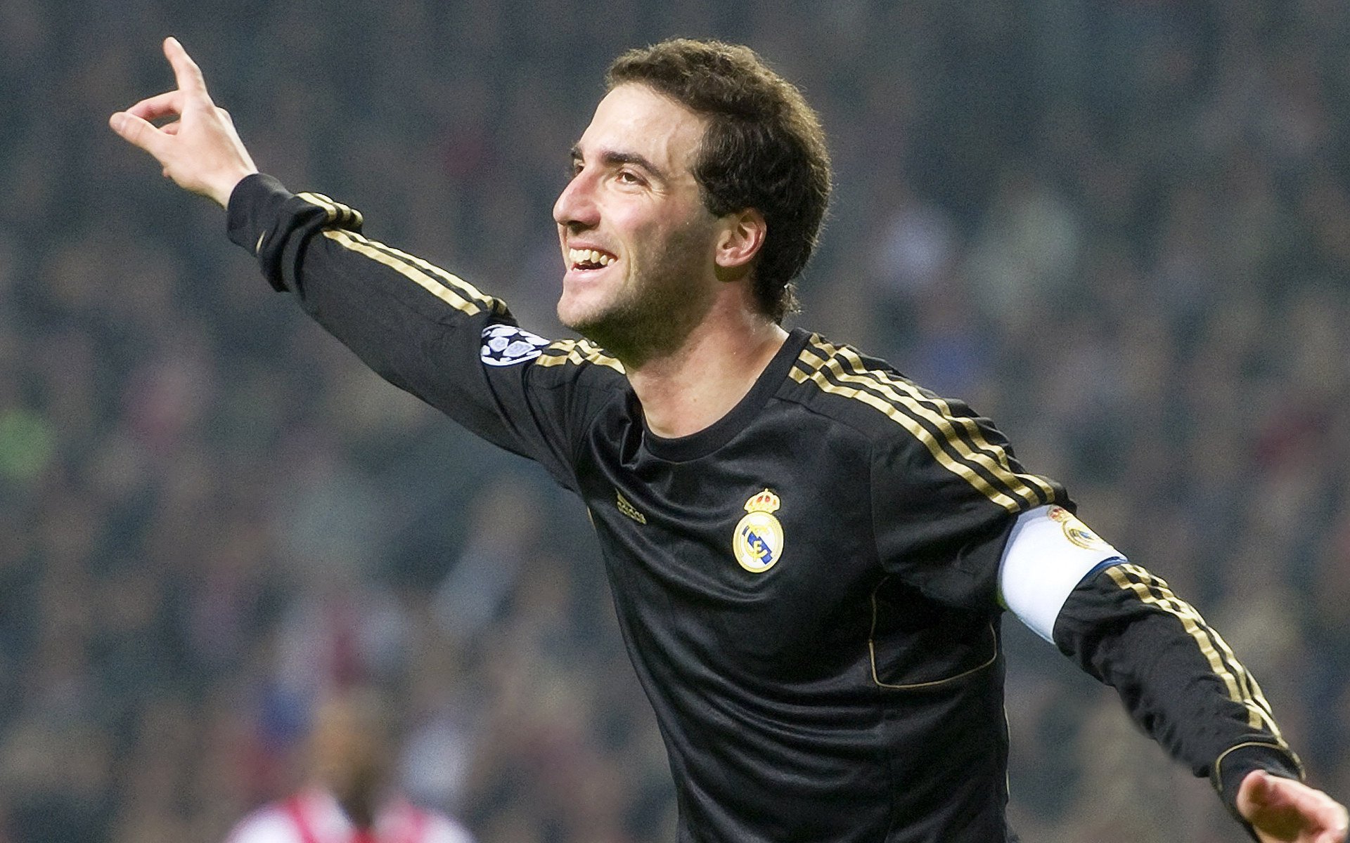 弗拉门戈前锋佩德罗成为欧洲多家俱乐部关注对象,佩德罗足球